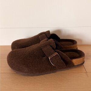 Cushionaire Hana Cork Footbed Clog Wools Brown | Women's US 6.5